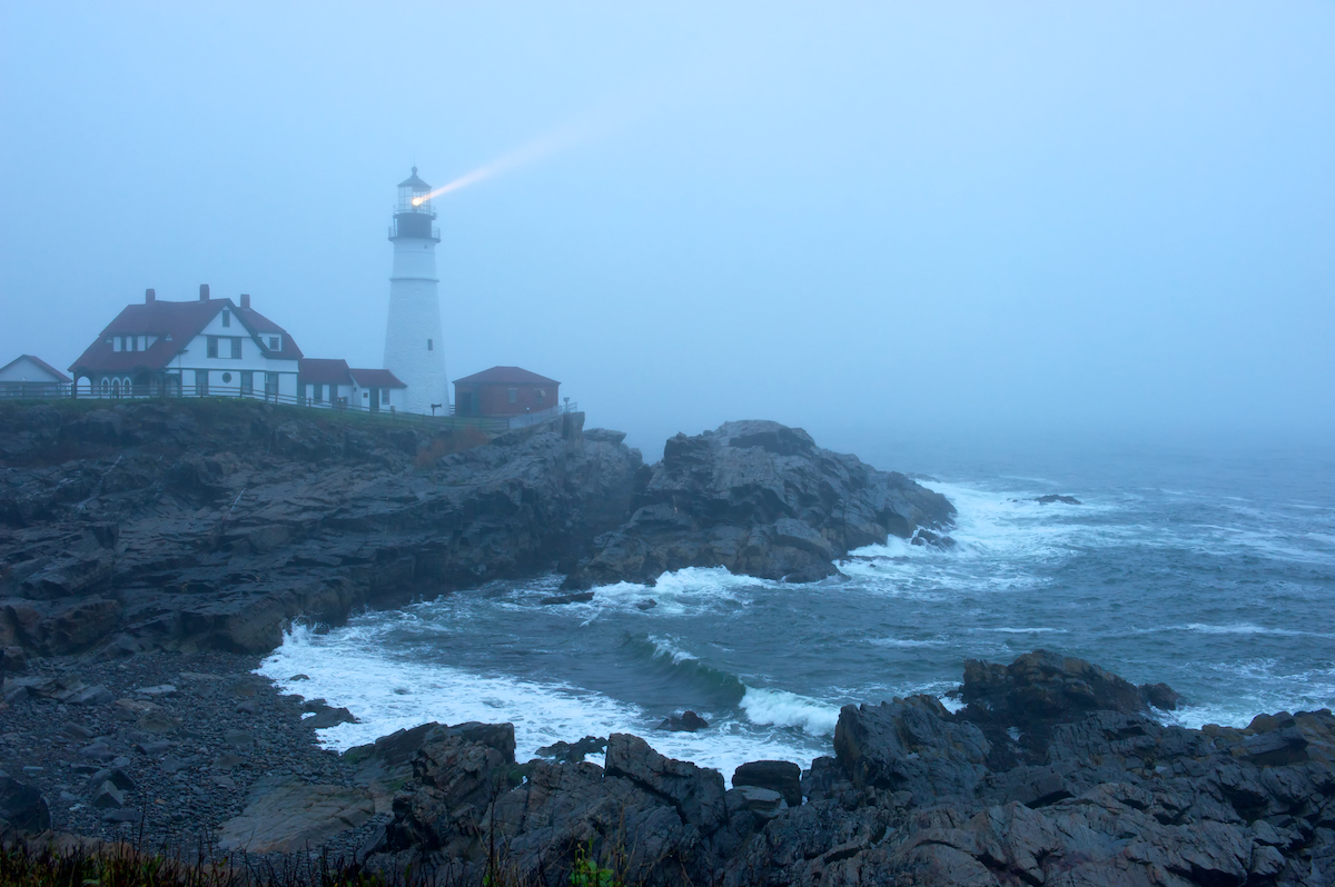 [Image: portland-head-light-and-fog.jpg]